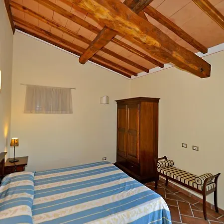 Talamone Country house
